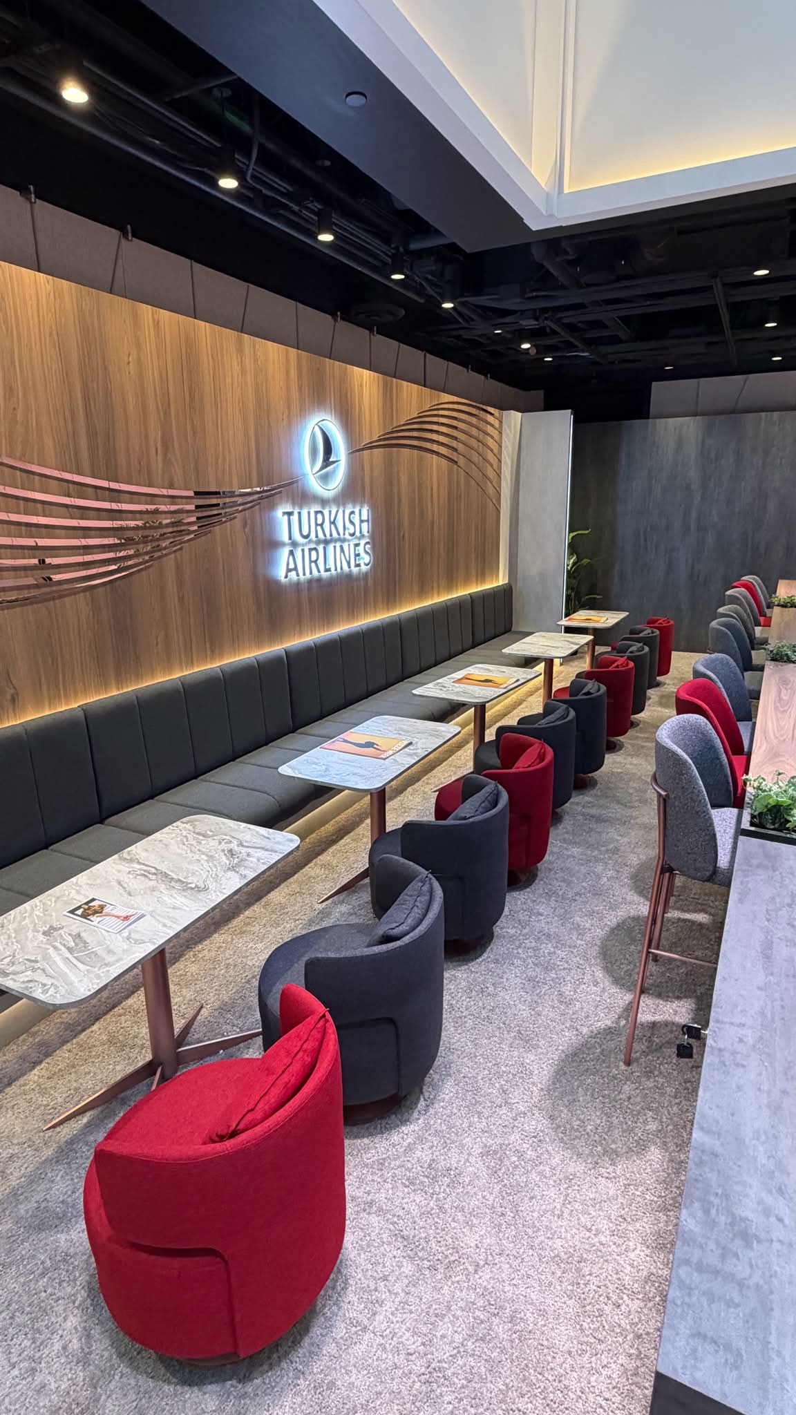 Turkish Airlines stand — sergi alanı